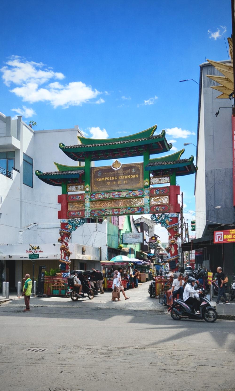 KAMPUNG KETANDAN - Pecinan Tertua Yogyakarta sebagai Ruang Hidup Arsitektur Kota.