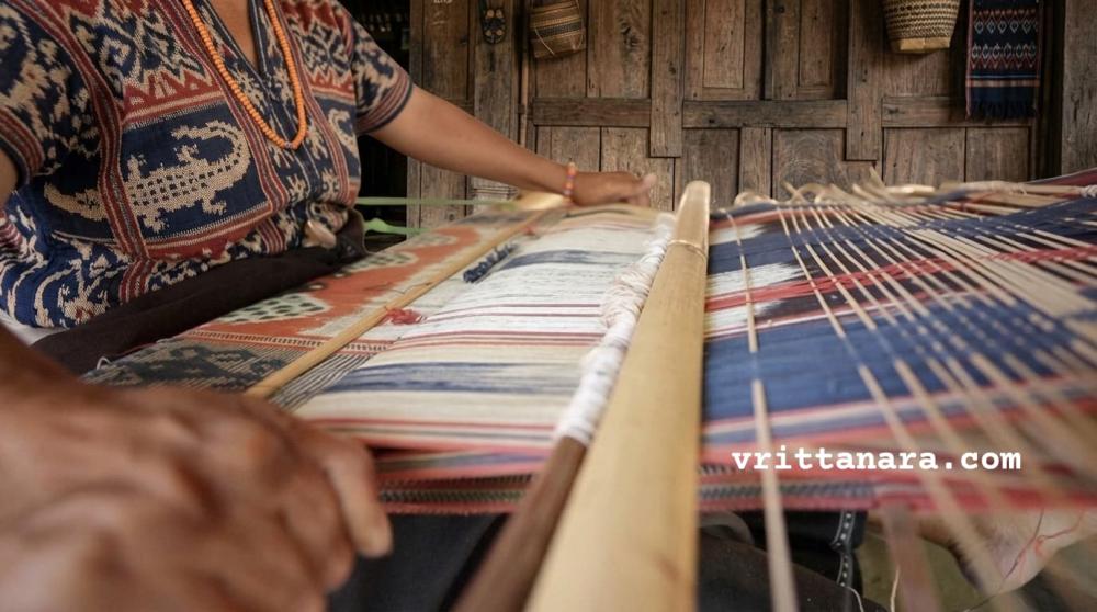 KETIKA IKAT BENANG - Menjadi Ciri Khas Tenun Sumba